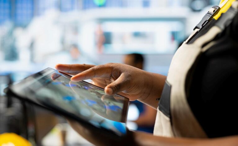 Our AI solutions empower manufacturing and logistics companies by automating order tracking, supplier coordination, and employee support while improving transparency, efficiency, and collaboration.